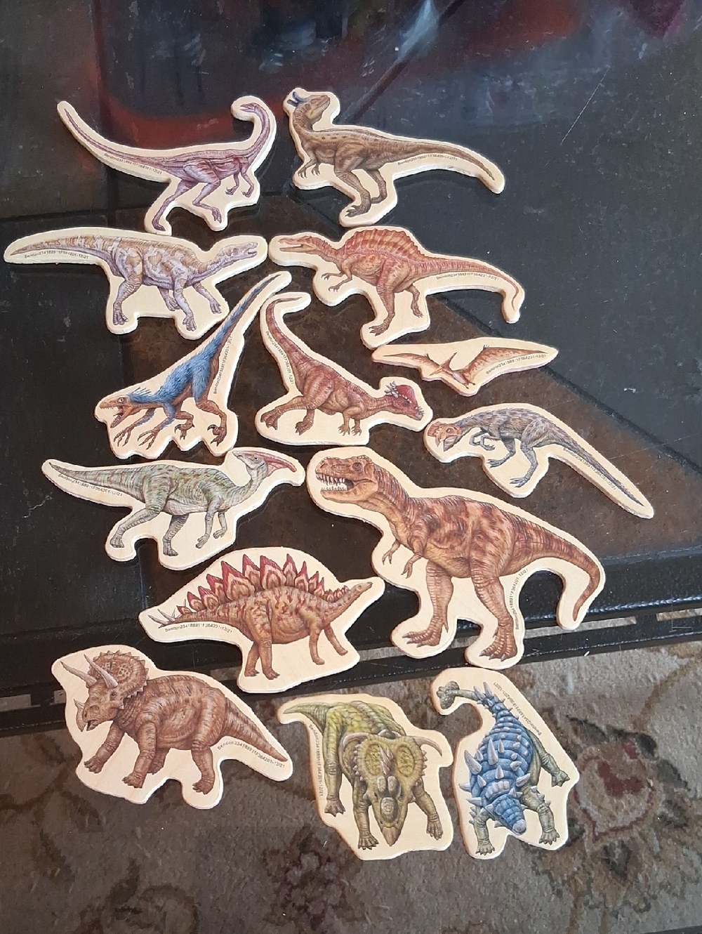 DINOSAUR MAGNETS - Picture 1 of 2